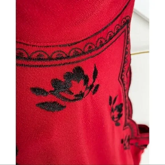 NWT Express Embroidered Dress   - Picture 4 of 11